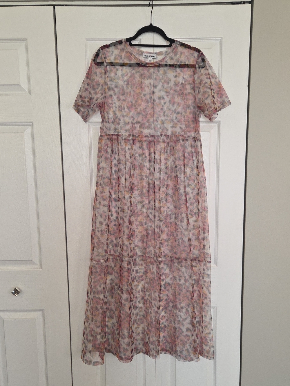 Vada Winter Pink Leopard Maxi Dress with Short Sleeves
